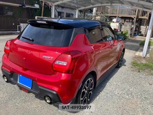 Suzuki SWIFT 2022-04 8369110-3