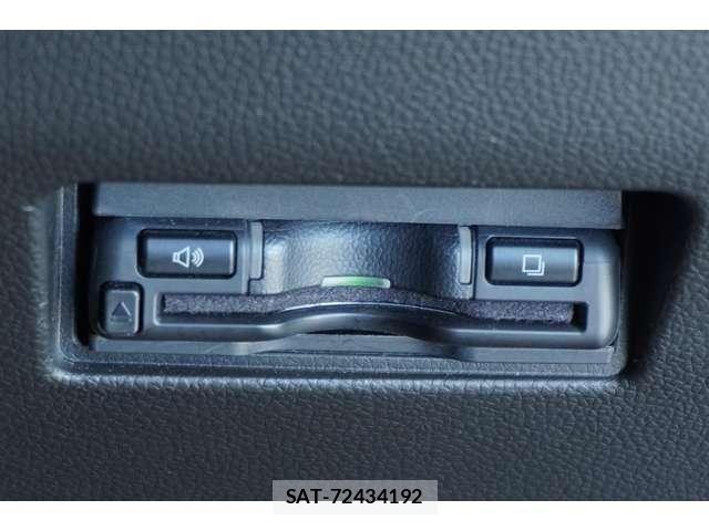 Suzuki SWIFT 2024-04 8369106-15