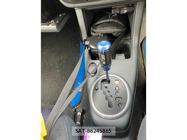 Suzuki SWIFT 2010-03 8369127-16