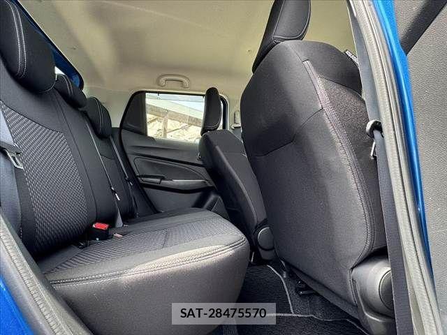 Suzuki SWIFT 2023-01 8369113-17