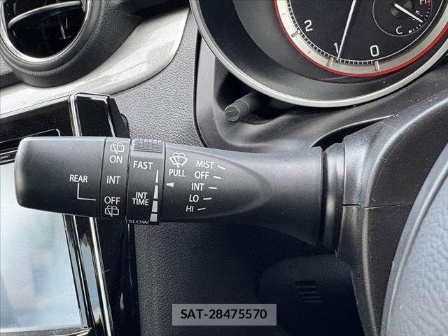 Suzuki SWIFT 2023-01 8369113-21
