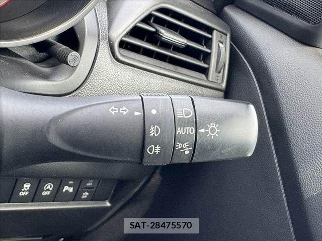 Suzuki SWIFT 2023-01 8369113-22