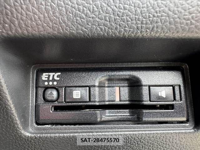 Suzuki SWIFT 2023-01 8369113-5