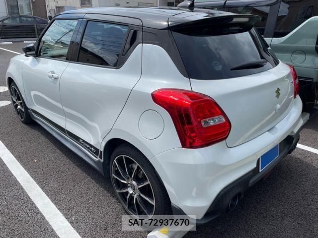 Suzuki SWIFT 2018-03 8369114-9