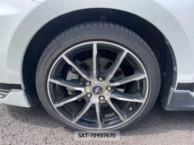Suzuki SWIFT 2018-03 8369114-5