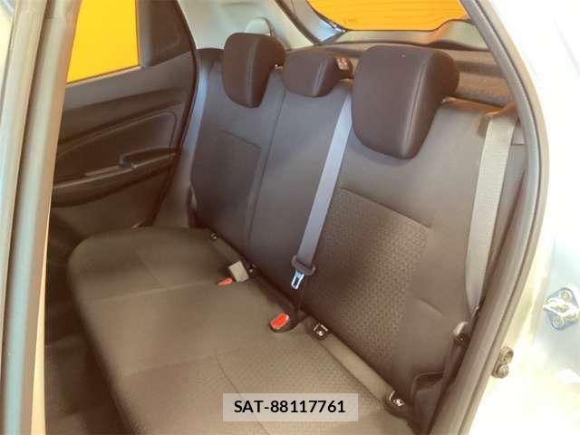 Suzuki SWIFT 2019-01 8369119-19