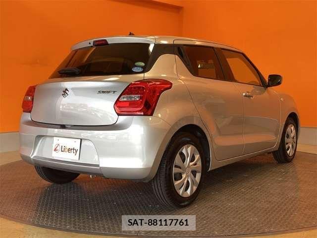 Suzuki SWIFT 2019-01 8369119-8
