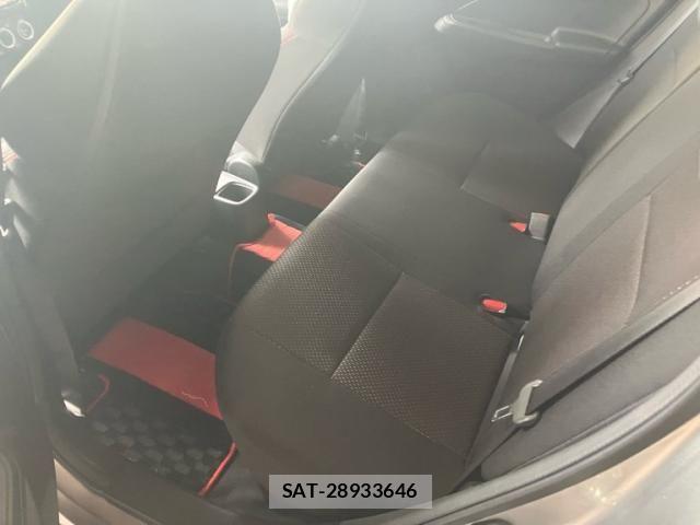 Suzuki SWIFT 2018-06 8369117-15