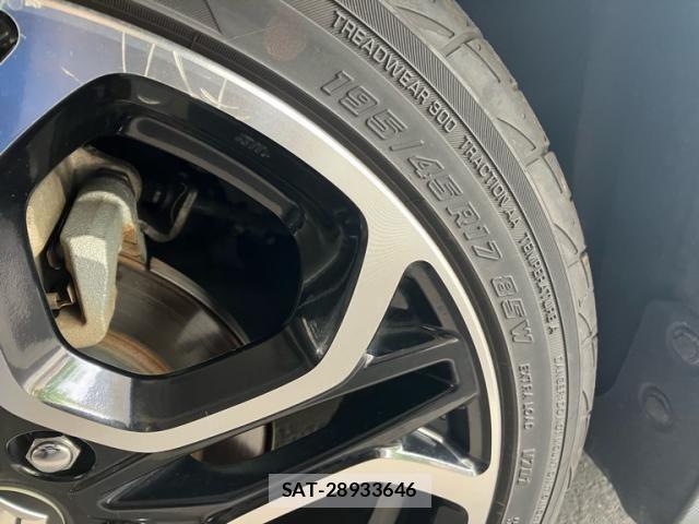 Suzuki SWIFT 2018-06 8369117-4