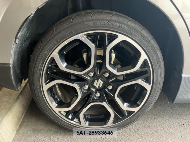 Suzuki SWIFT 2018-06 8369117-5