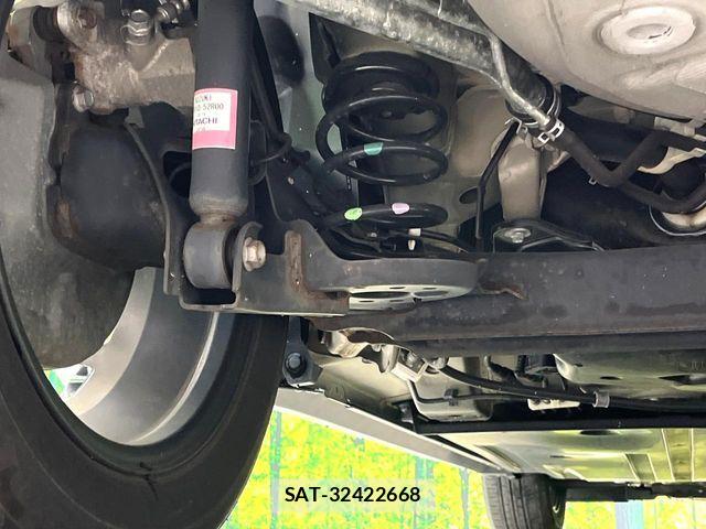 Suzuki SWIFT 2019-03 8369116-19
