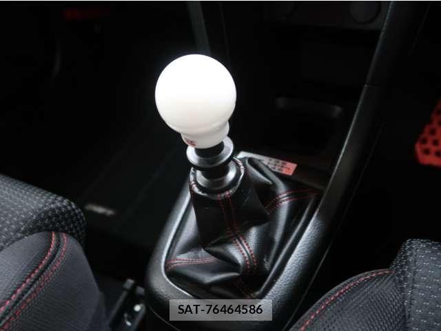 Suzuki SWIFT 2016-02 8369118-3