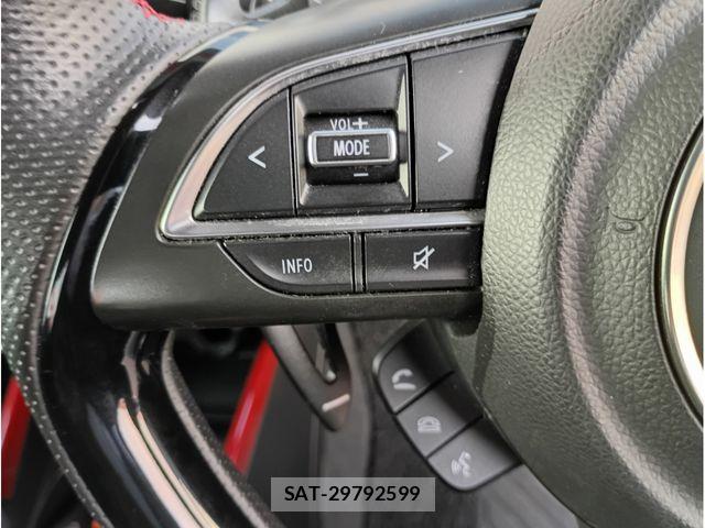 Suzuki SWIFT 2020-09 8369111-11