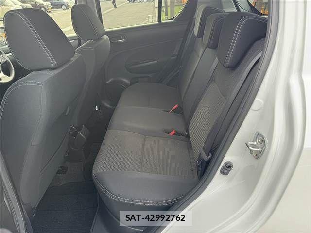 Suzuki SWIFT 2014-11 8369123-17