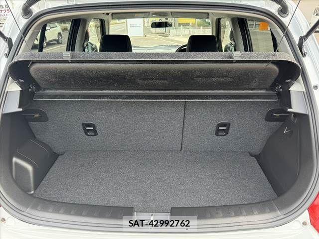 Suzuki SWIFT 2014-11 8369123-19