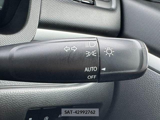 Suzuki SWIFT 2014-11 8369123-24