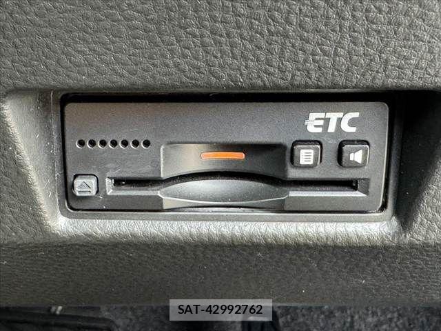 Suzuki SWIFT 2014-11 8369123-5