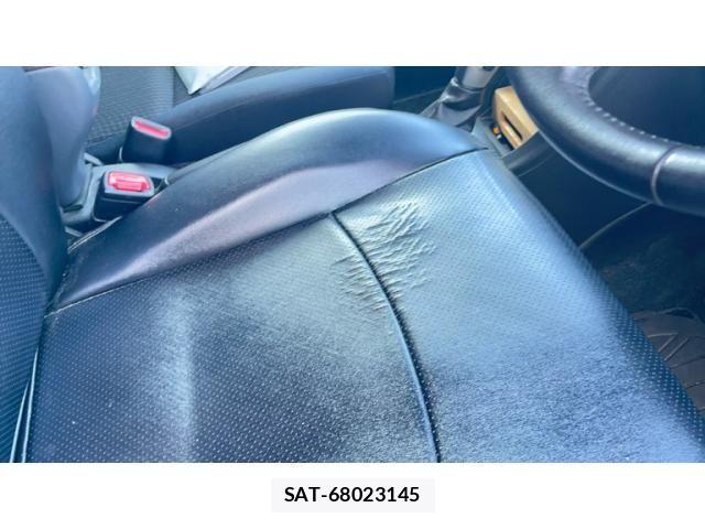 Suzuki SWIFT 2015-02 8372263-11