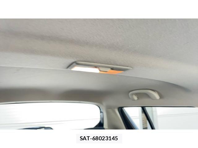 Suzuki SWIFT 2015-02 8372263-18
