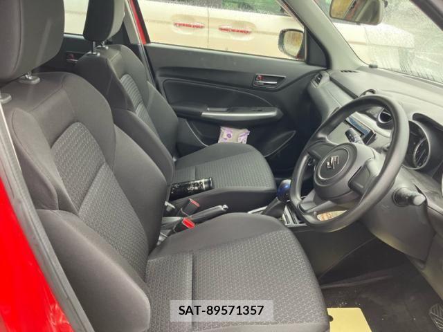 Suzuki SWIFT 2018-06 8372262-11