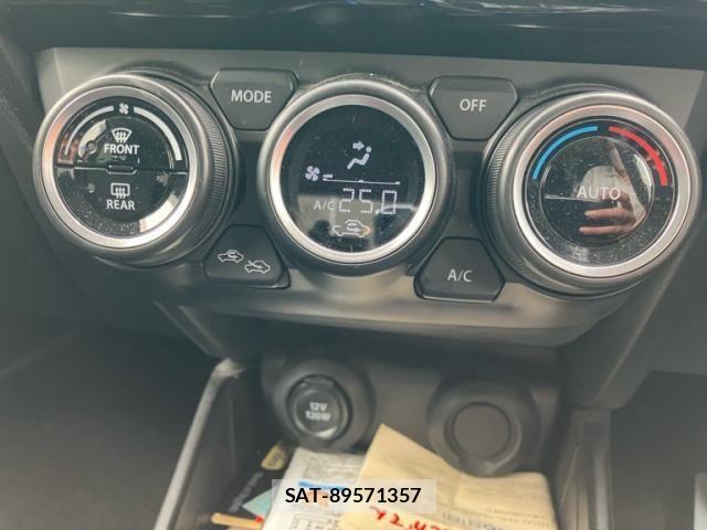Suzuki SWIFT 2018-06 8372262-19