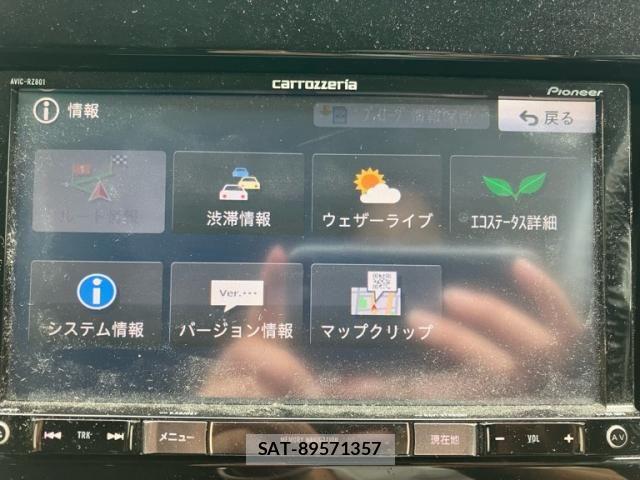 Suzuki SWIFT 2018-06 8372262-25