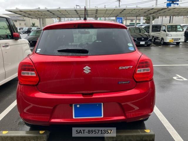 Suzuki SWIFT 2018-06 8372262-2