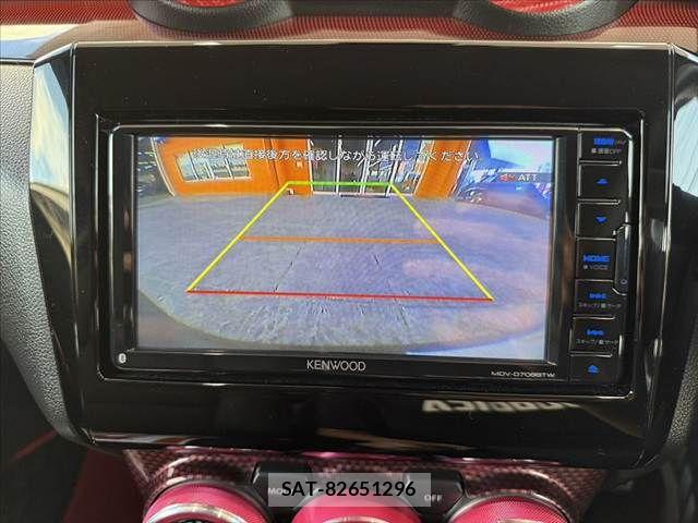 Suzuki SWIFT 2021-12 8372260-3