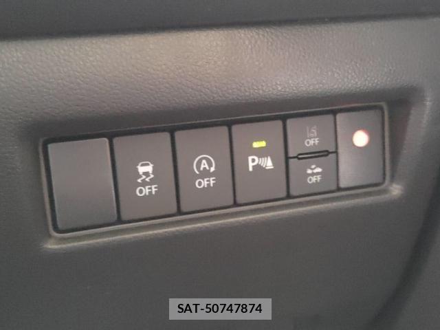 Suzuki SWIFT 2022-02 8372261-15