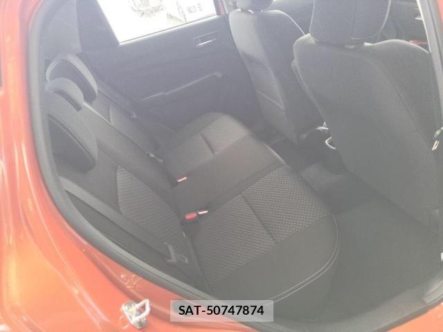 Suzuki SWIFT 2022-02 8372261-23