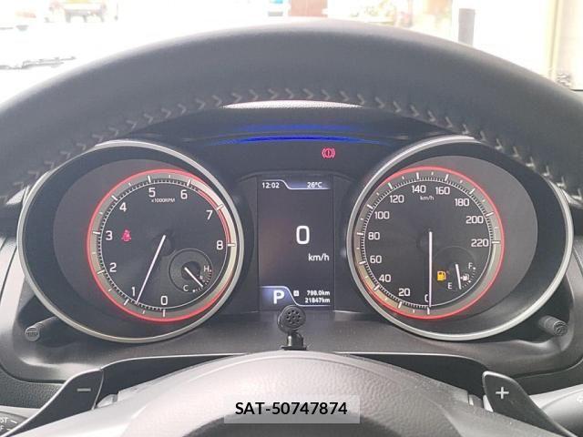 Suzuki SWIFT 2022-02 8372261-28