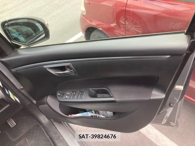 Suzuki SWIFT 2012-03 8415274-14