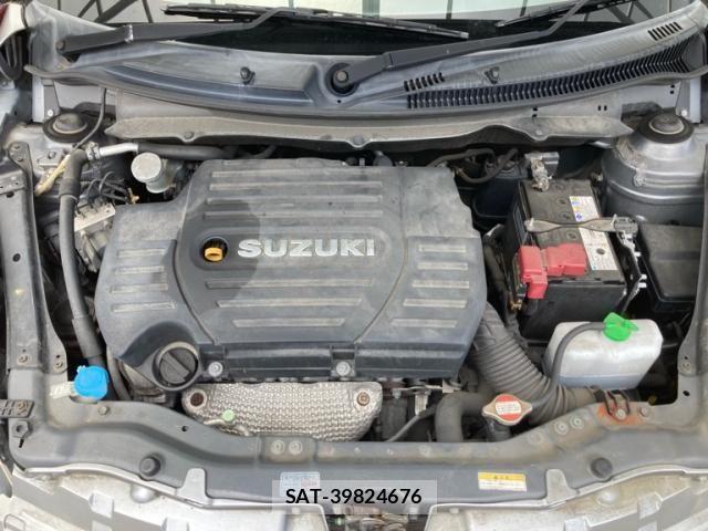 Suzuki SWIFT 2012-03 8415274-5