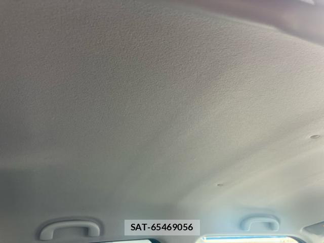 Suzuki SWIFT 2017-06 8415279-19
