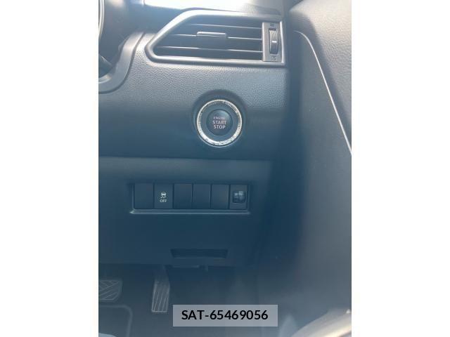 Suzuki SWIFT 2017-06 8415279-21