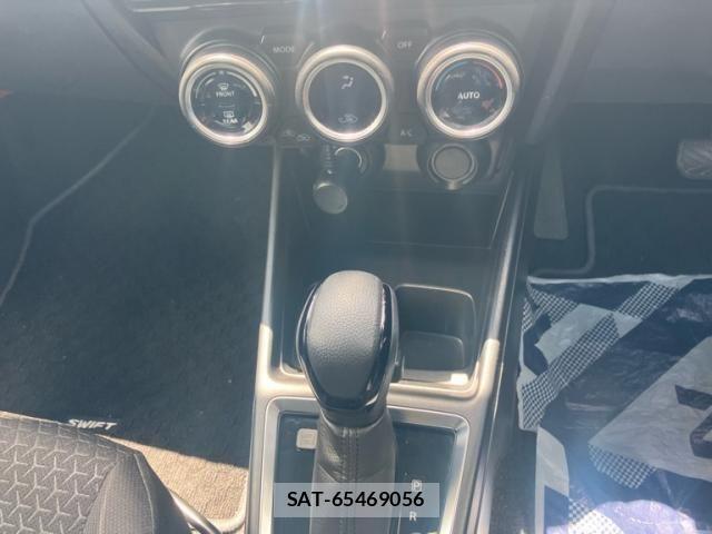 Suzuki SWIFT 2017-06 8415279-24