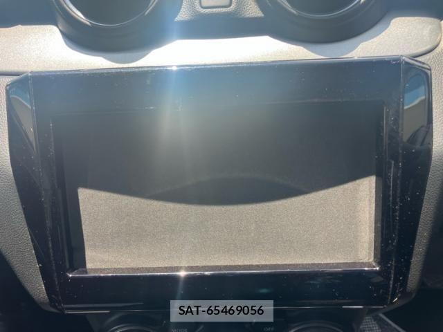 Suzuki SWIFT 2017-06 8415279-25