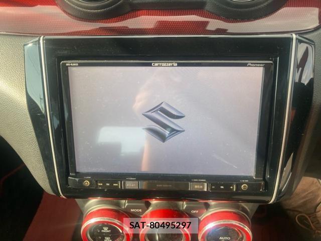 Suzuki SWIFT 2018-06 8415264-12