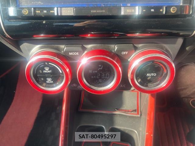 Suzuki SWIFT 2018-06 8415264-14