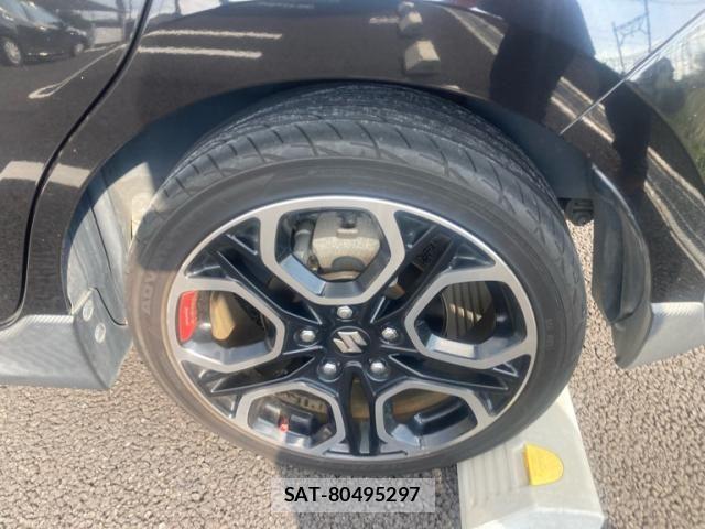 Suzuki SWIFT 2018-06 8415264-5