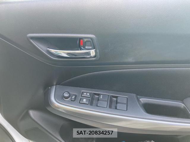 Suzuki SWIFT 2017-05 8415267-10