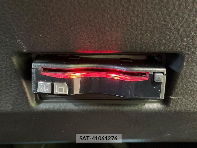 Suzuki SWIFT 2013-11 8415270-6