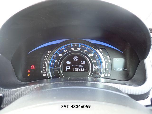 Suzuki SWIFT 2016-01 8415238-9