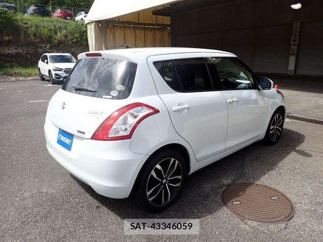 Suzuki SWIFT 2016-01 8415238-6