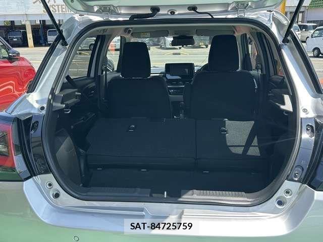 Suzuki SWIFT 2025-09 8415255-10