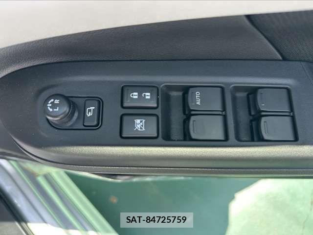 Suzuki SWIFT 2025-09 8415255-13