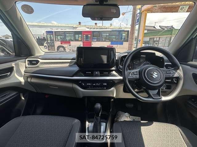 Suzuki SWIFT 2025-09 8415255-7