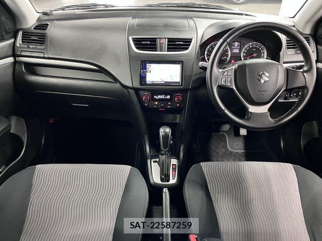 Suzuki SWIFT 2012-01 8415271-2