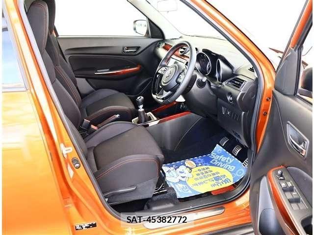 Suzuki SWIFT 2022-01 8415245-25