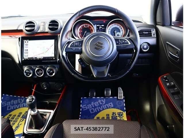 Suzuki SWIFT 2022-01 8415245-26